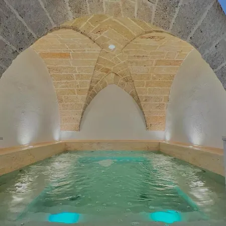 Zahra Superior With Private Pool ベッド・アンド・ブレックファスト 4*