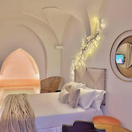 Zahra Superior With Private Pool 4*