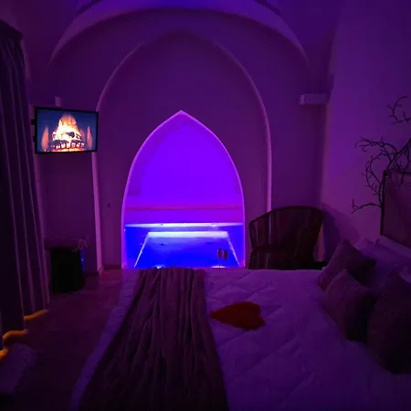 Zahra Superior With Private Pool 4* サンニコーラ