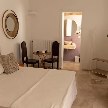 Zahra Superior With Private Pool 4* Sannicola